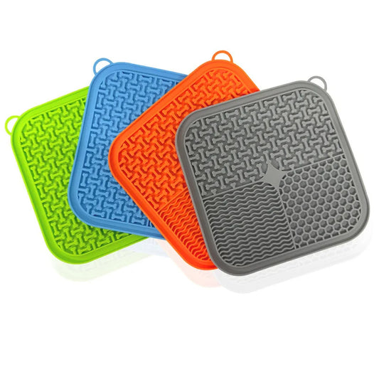 CalmHound Lick Mat — Calming & Anxiety Relief for Dogs